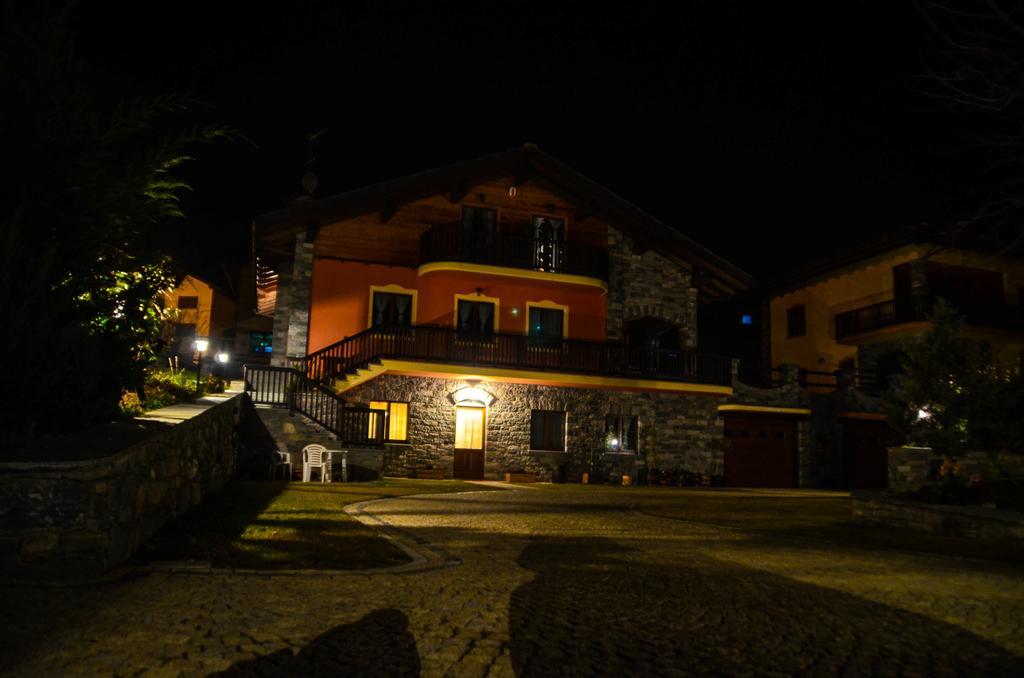 Les Vrais Rayons Hotell Verrayes Exteriör bild