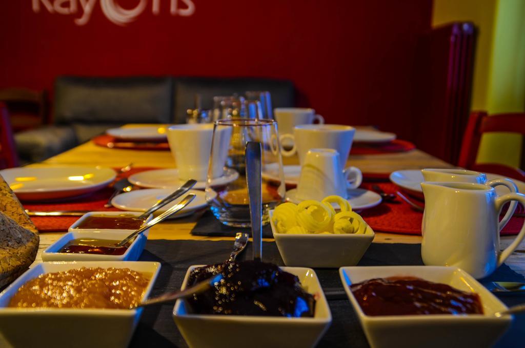 Les Vrais Rayons Hotell Verrayes Exteriör bild