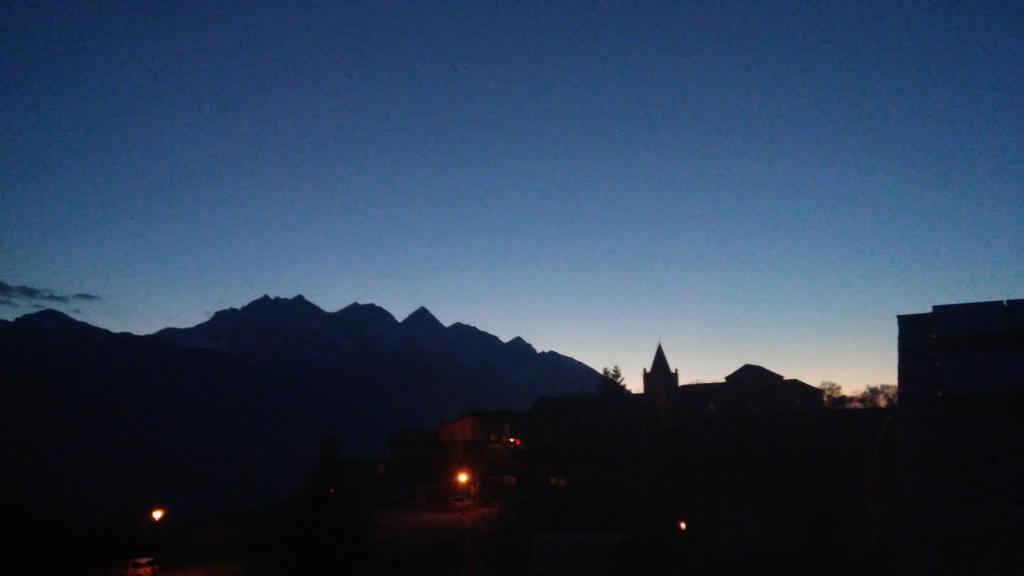 Les Vrais Rayons Hotell Verrayes Exteriör bild