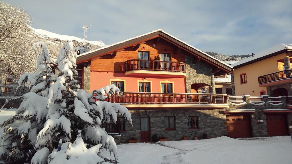 Les Vrais Rayons Hotell Verrayes Exteriör bild